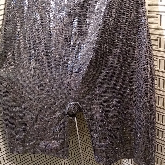NWT sparkled  silver romper, Plus Size - Picture 3 of 7